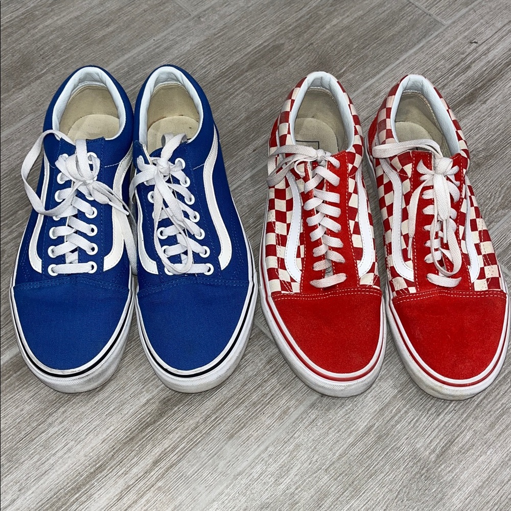 2 Pairs of Vans Sneakers